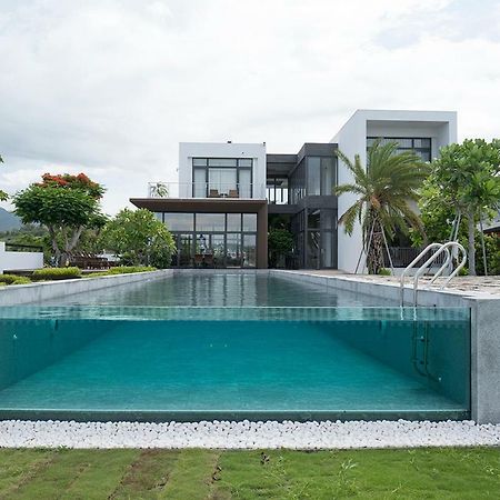 อิสลาฟาโรส วิลลา Bed & Breakfast ย่านเมืองเก่าเฮ้งชุน ภายนอก รูปภาพ