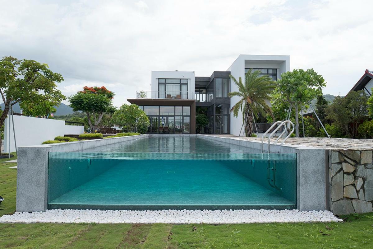 อิสลาฟาโรส วิลลา Bed & Breakfast ย่านเมืองเก่าเฮ้งชุน ภายนอก รูปภาพ